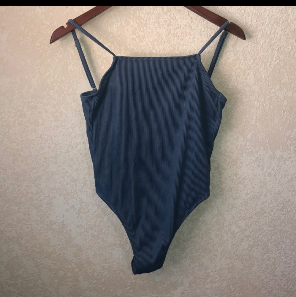 One piece swim suit never worn